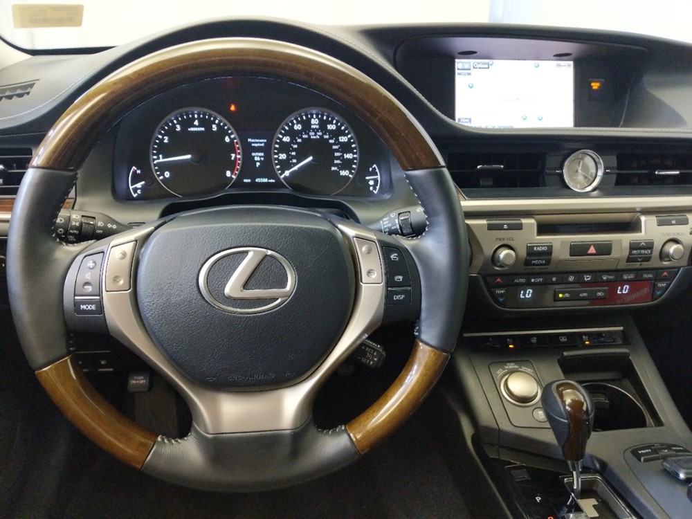 2015 Lexus ES 350 - Driver Dash