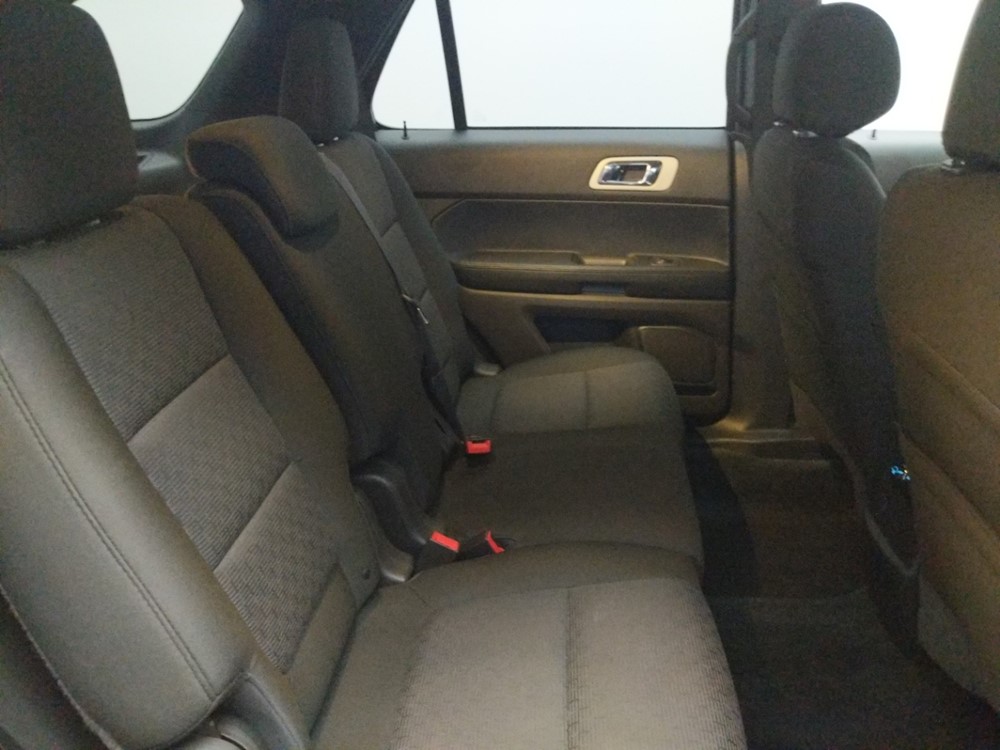 2014 Ford Explorer - Passenger Rear Seat