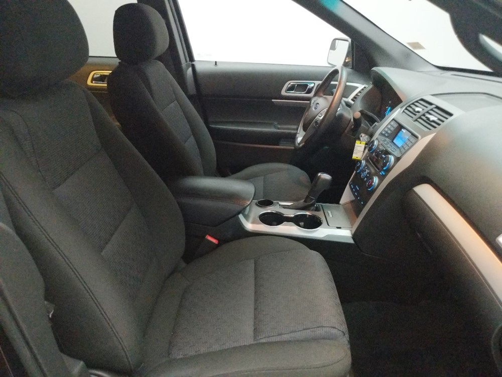 2014 Ford Explorer - Passenger Front Seat
