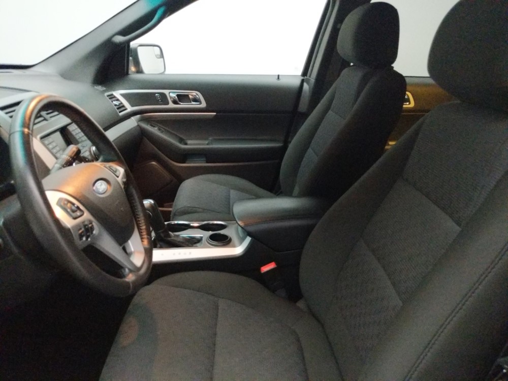 2014 Ford Explorer - Driver Front Seat