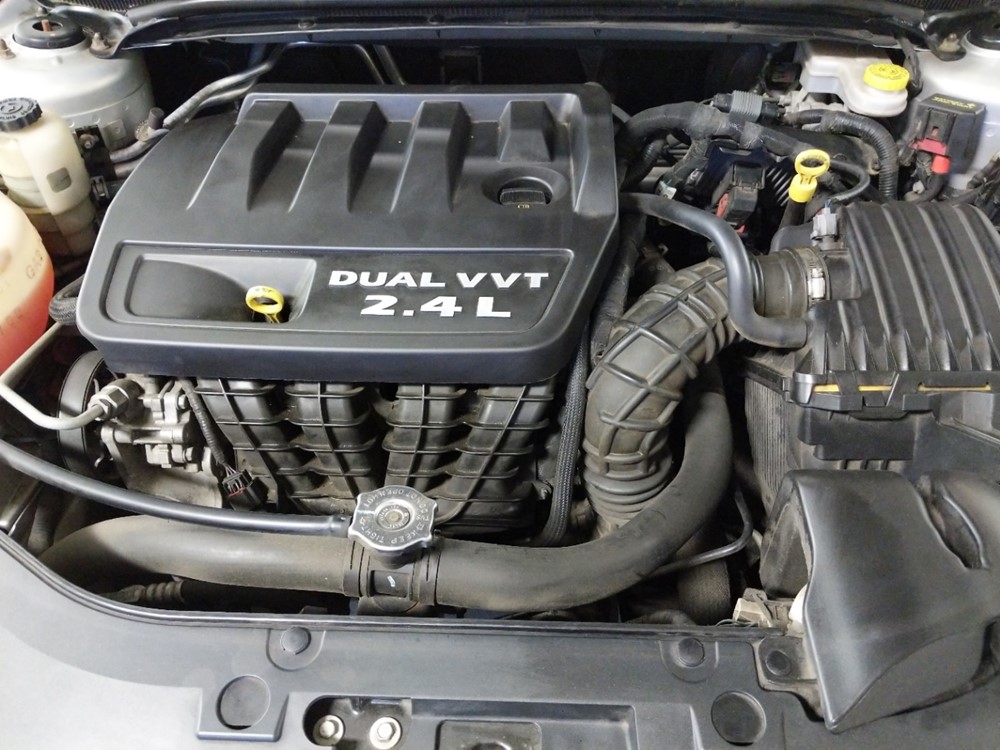 2012 Chrysler 200 - Engine