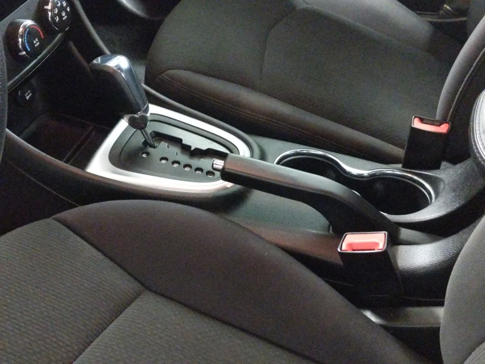 2012 Chrysler 200 - Center Console/Cup Holders