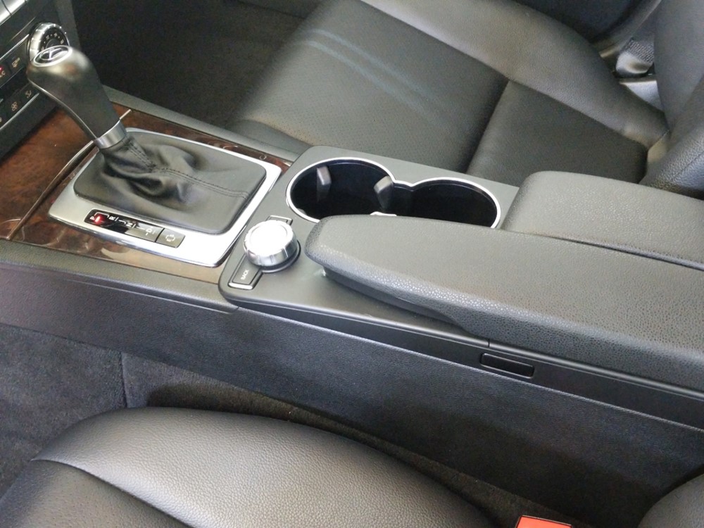 2014 Mercedes-Benz C300 - Center Console/Cup Holders