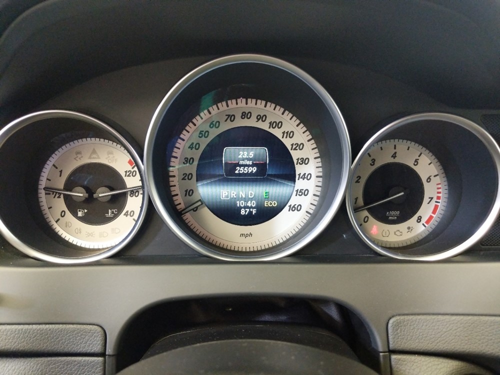 2014 Mercedes-Benz C300 - Odometer Close Up