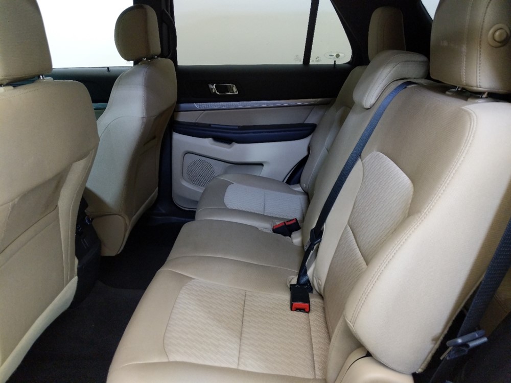 2016 Ford Explorer - Driver Rear Seat