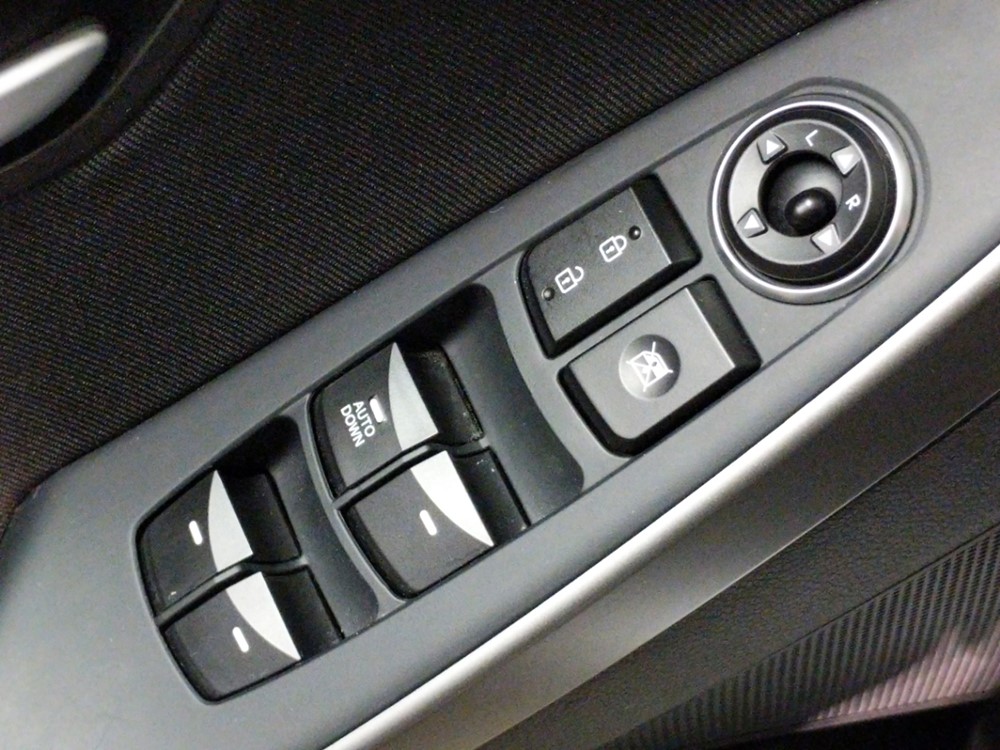 2017 Hyundai Elantra - Driver Power Windows/Lock Control