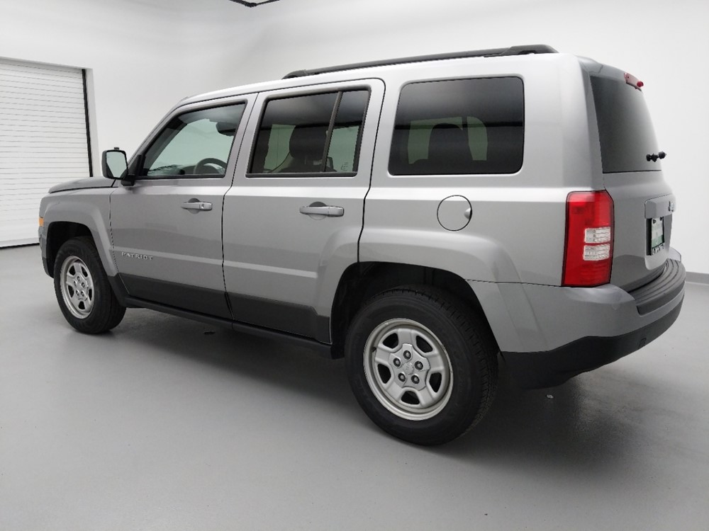 2016 Jeep Patriot - Driver Rear Side