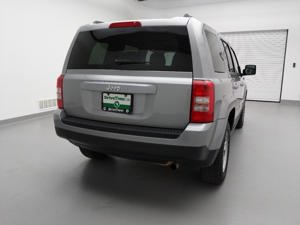 2016 Jeep Patriot - Passenger Rear Trunk
