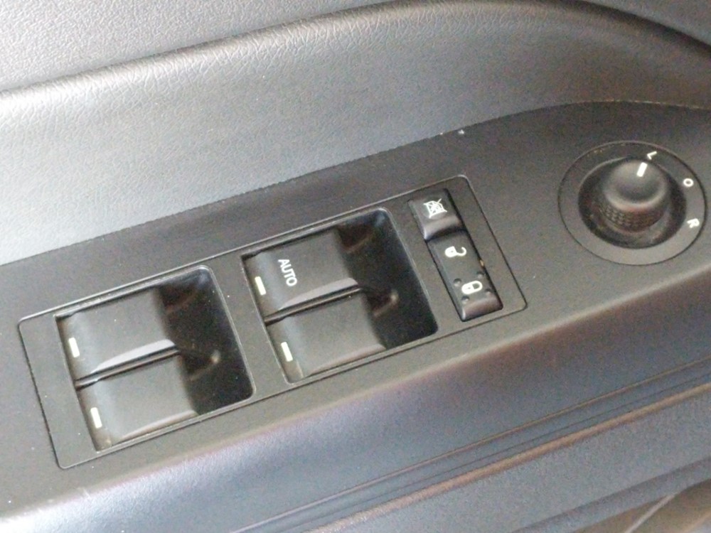 2014 Jeep Patriot - Driver Power Windows/Lock Control