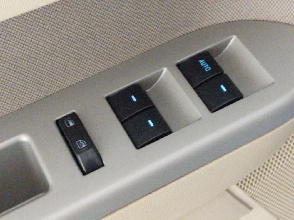 2011 Ford Escape - Driver Power Windows/Lock Control