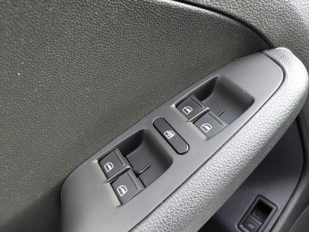 2017 Volkswagen Jetta - Driver Power Windows/Lock Control