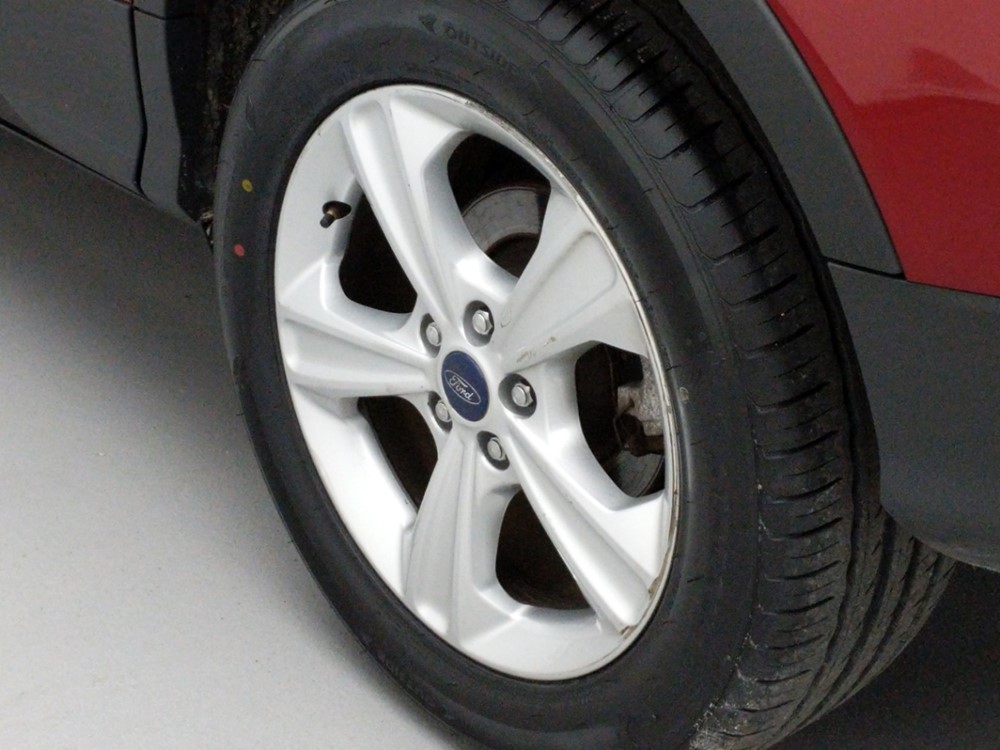 2015 Ford Escape - Wheel