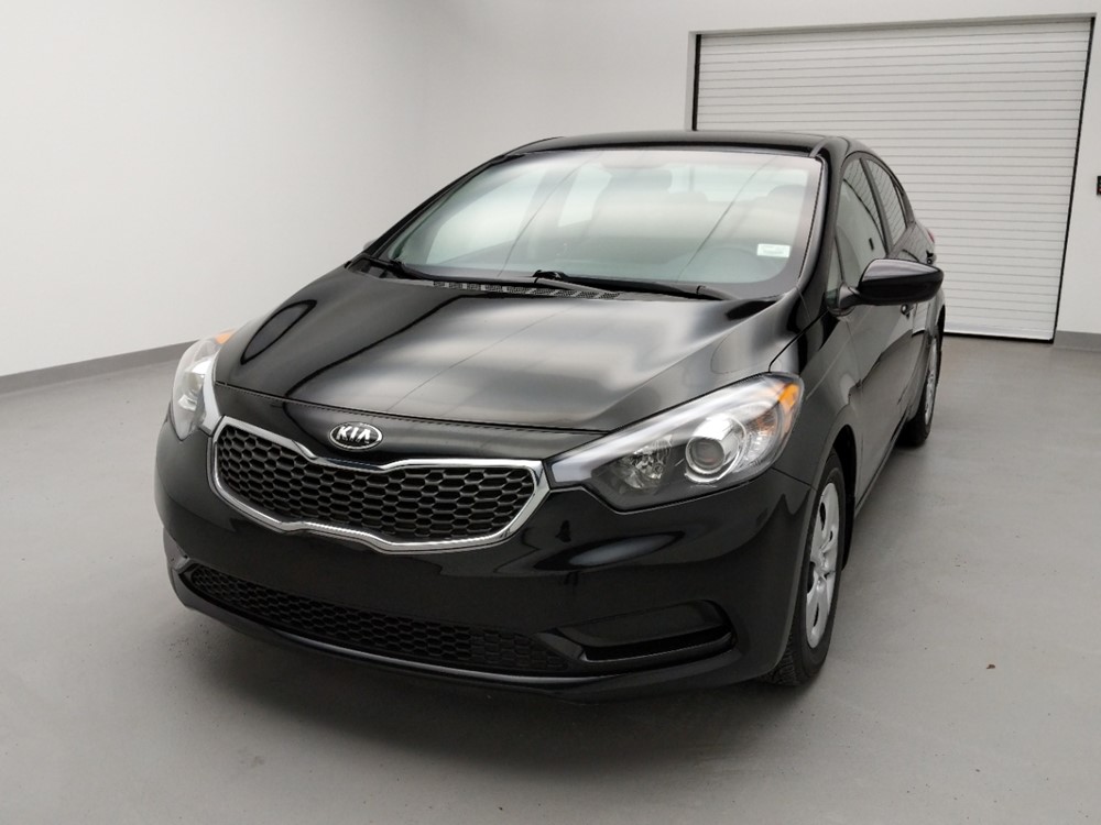 2016 Kia Forte - Driver Front Hood