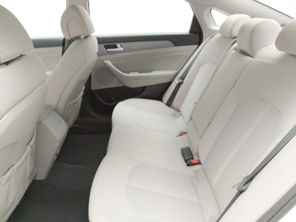 2015 Hyundai Sonata - Driver Rear Seat