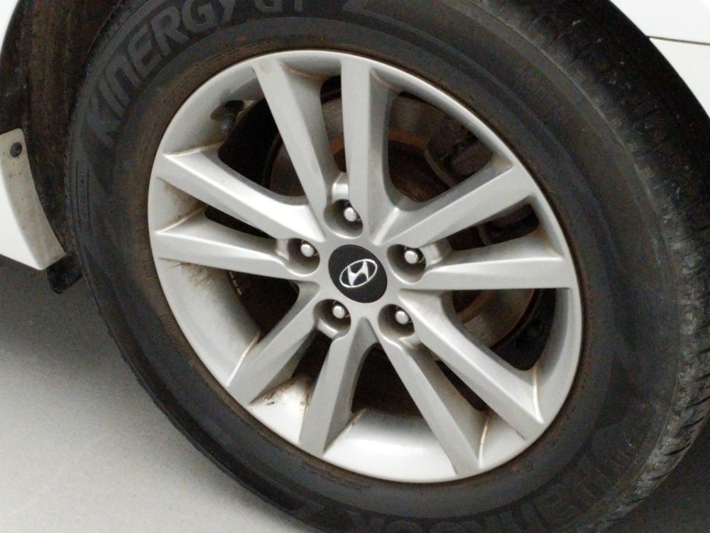 2015 Hyundai Sonata - Wheel