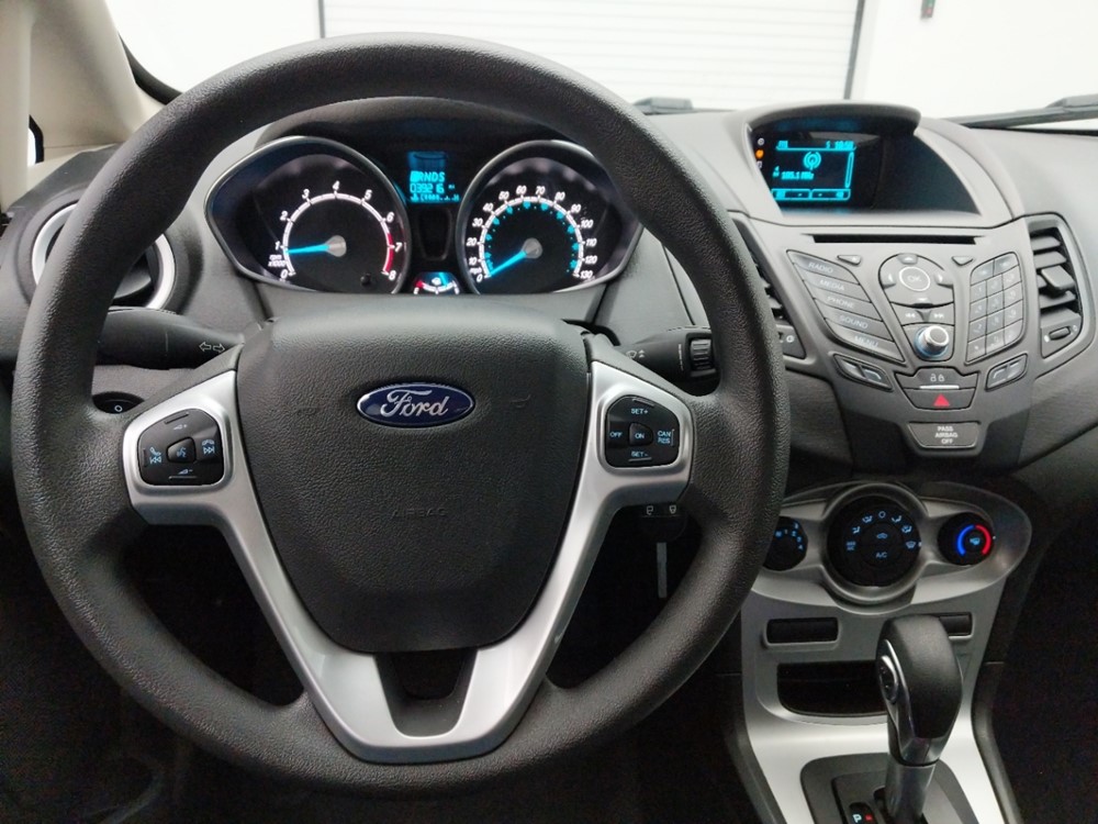 2017 Ford Fiesta - Driver Dash