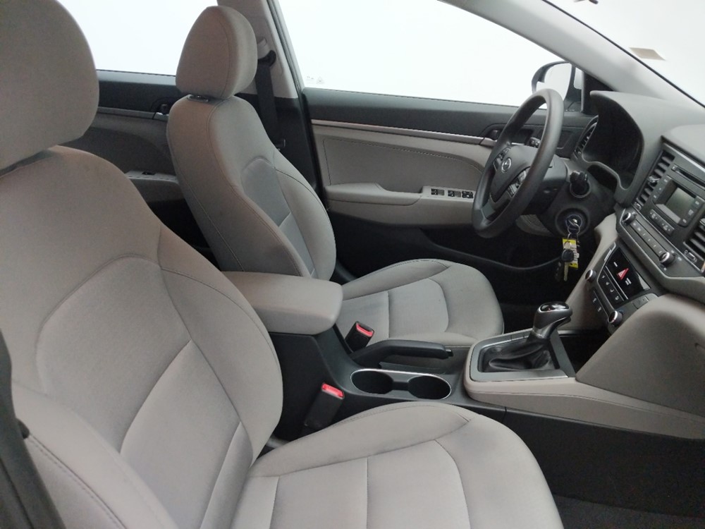 2017 Hyundai Elantra - Passenger Front Seat