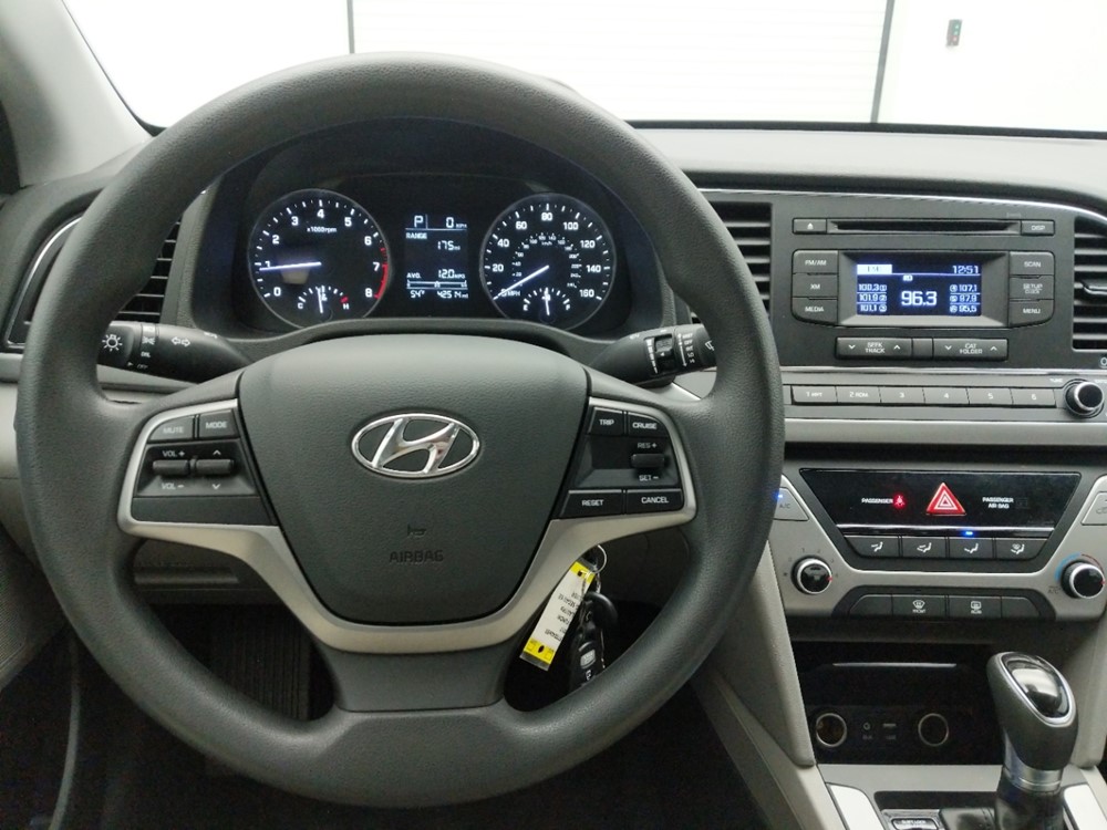 2017 Hyundai Elantra - Driver Dash