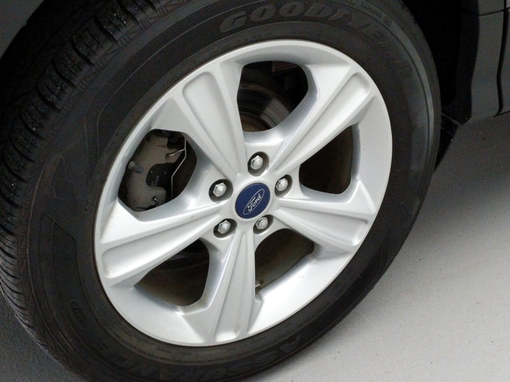 2014 Ford Escape - Wheel