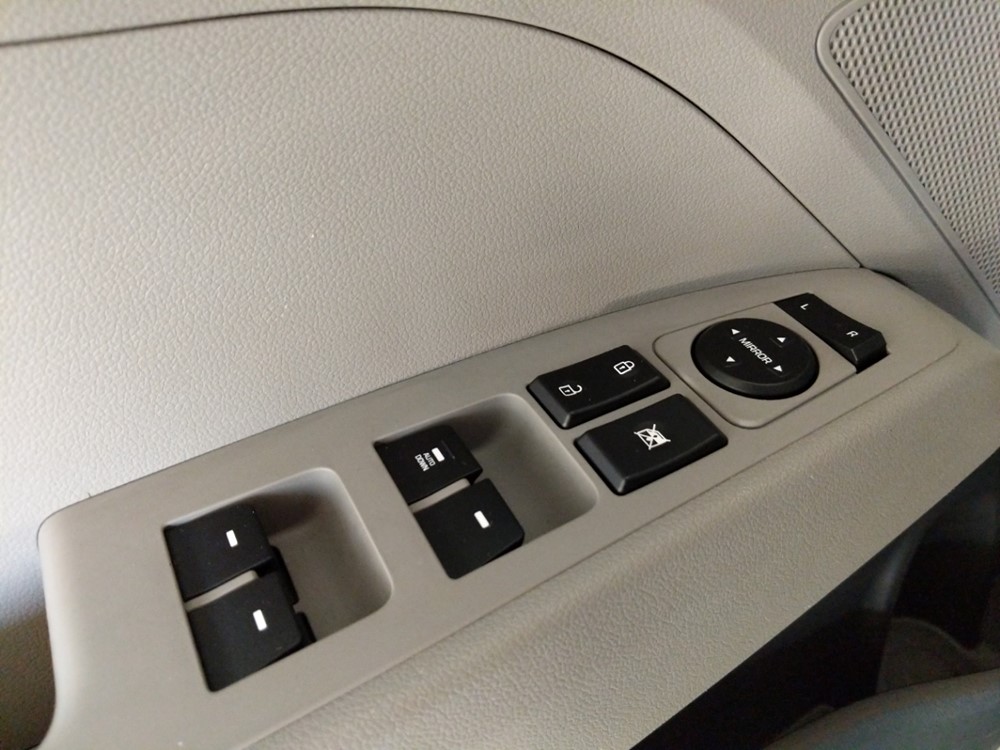 2017 Hyundai Elantra - Driver Power Windows/Lock Control