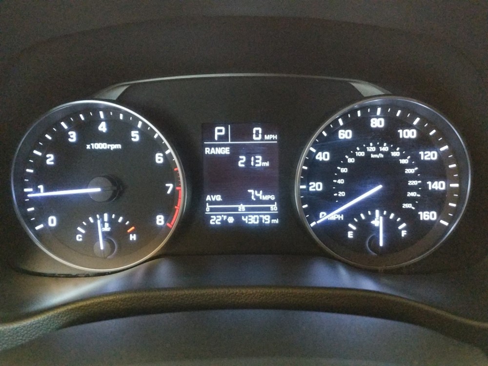2017 Hyundai Elantra - Odometer Close Up