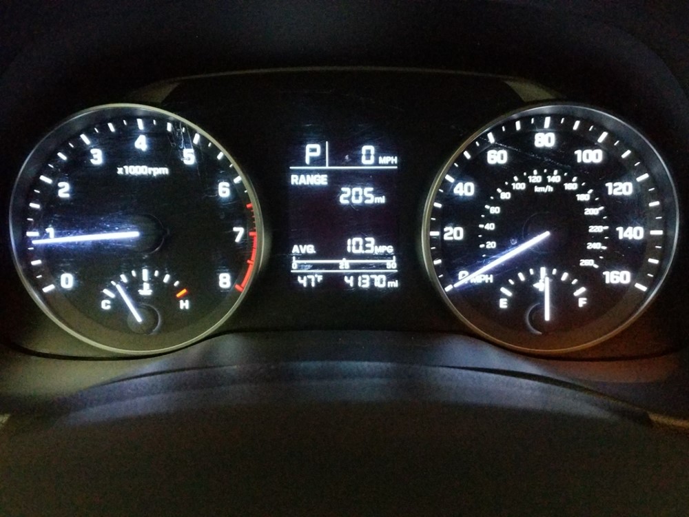 2017 Hyundai Elantra - Odometer Close Up