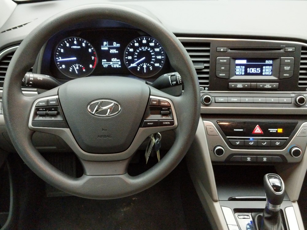 2017 Hyundai Elantra - Driver Dash
