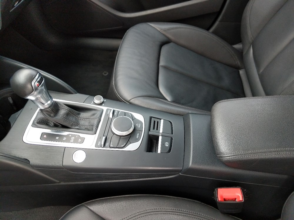 2016 Audi A3 - Center Console/Cup Holders