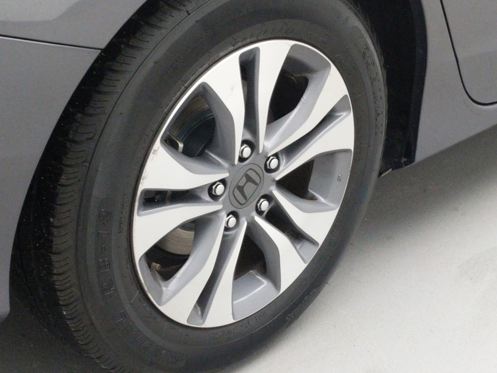 2014 Honda Accord - Wheel
