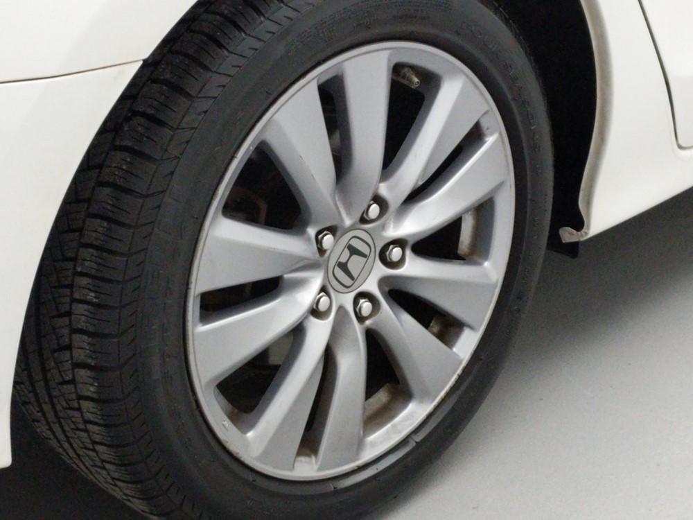 2012 Honda Accord - Wheel