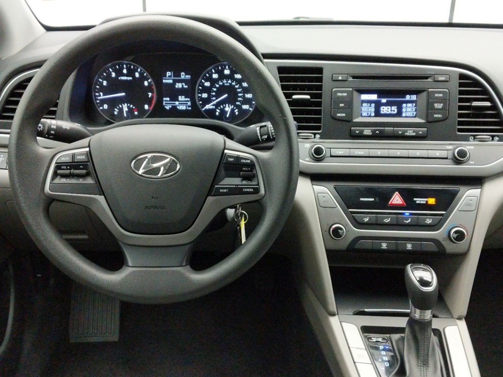 2017 Hyundai Elantra - Driver Dash
