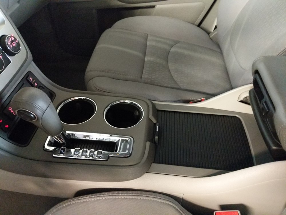 2015 GMC Acadia - Center Console/Cup Holders