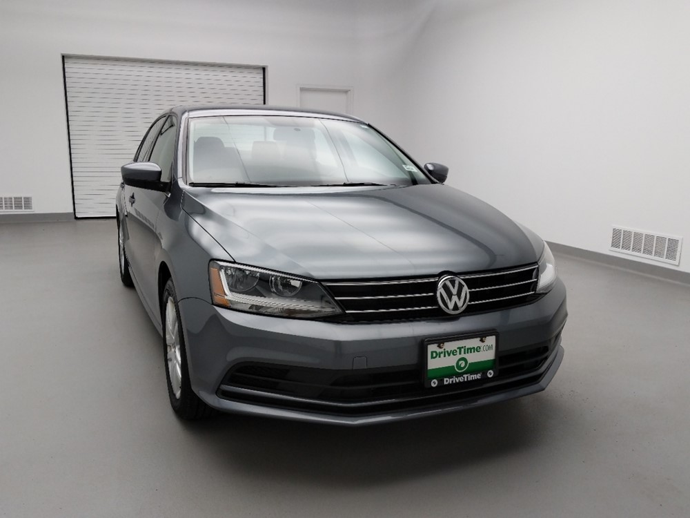 2017 Volkswagen Jetta - Passenger Front Hood