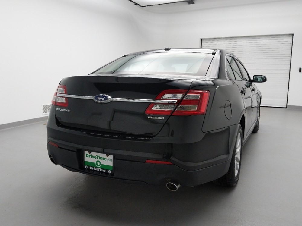2015 Ford Taurus - Passenger Rear Trunk