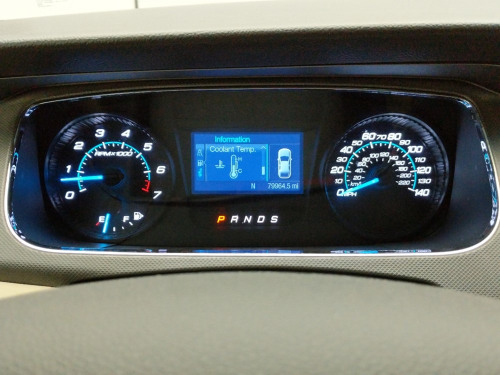 2015 Ford Taurus - Odometer Close Up