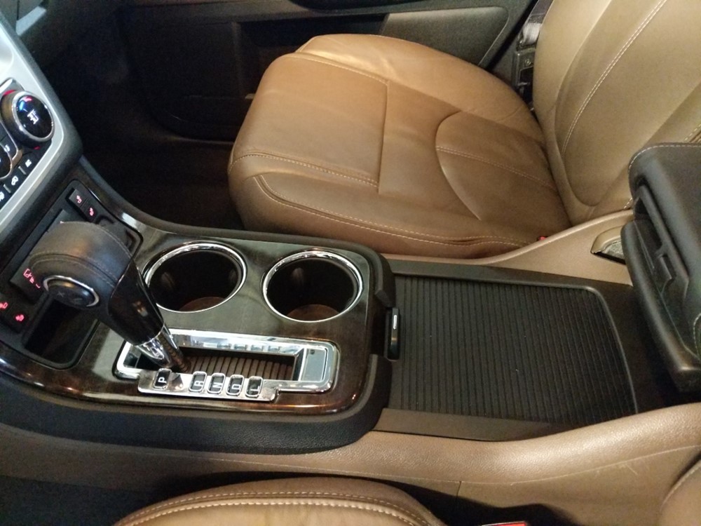 2015 GMC Acadia - Center Console/Cup Holders