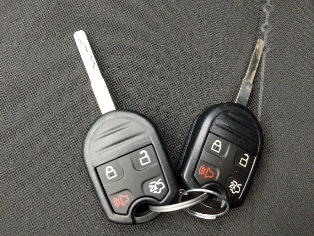 2017 Ford Fiesta - Keys