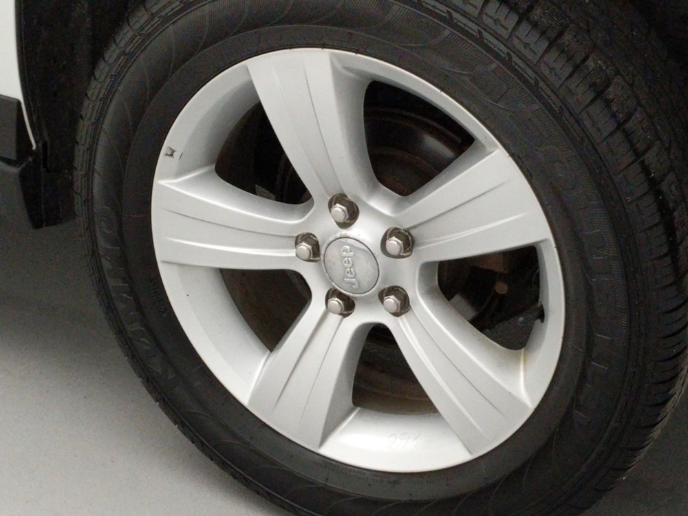 2017 Jeep Compass - Wheel