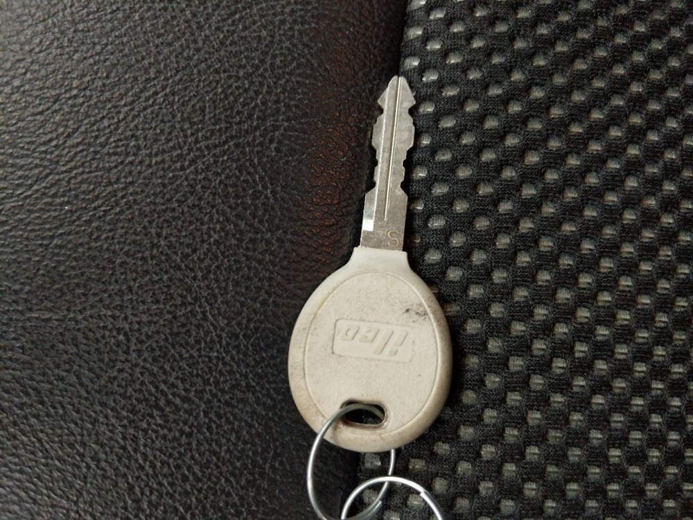 2017 Jeep Compass - Keys