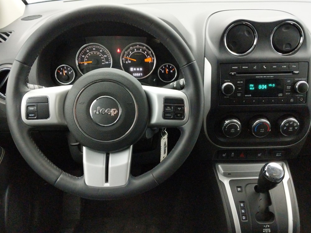 2017 Jeep Compass - Driver Dash