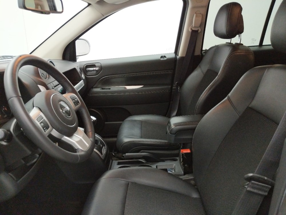 2017 Jeep Compass - Driver Front Seat
