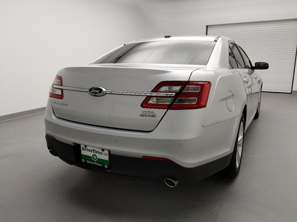 2016 Ford Taurus - Passenger Rear Trunk