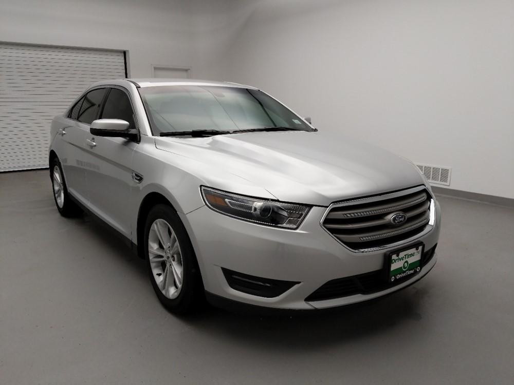 2016 Ford Taurus - Passenger Front Bumper