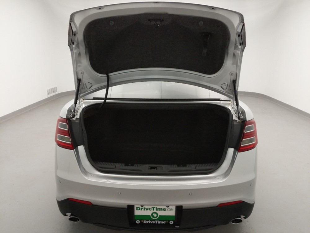 2016 Ford Taurus - Trunk