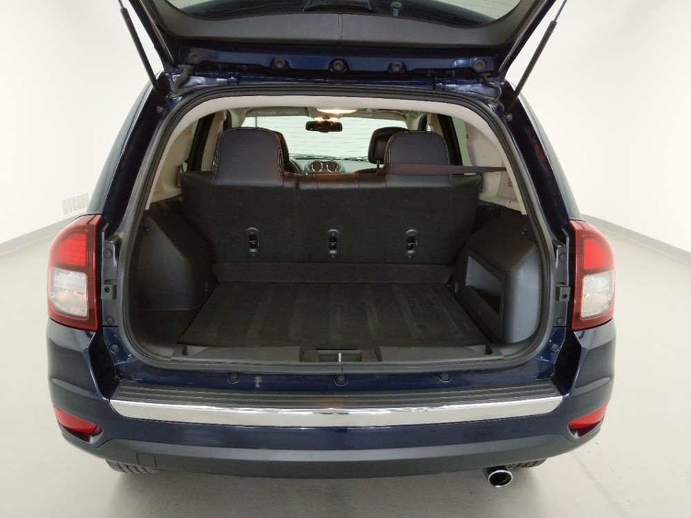 2016 Jeep Compass - Trunk