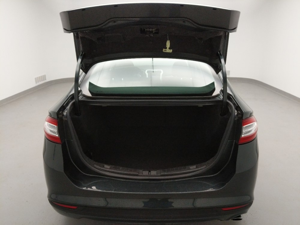 2015 Ford Fusion - Trunk
