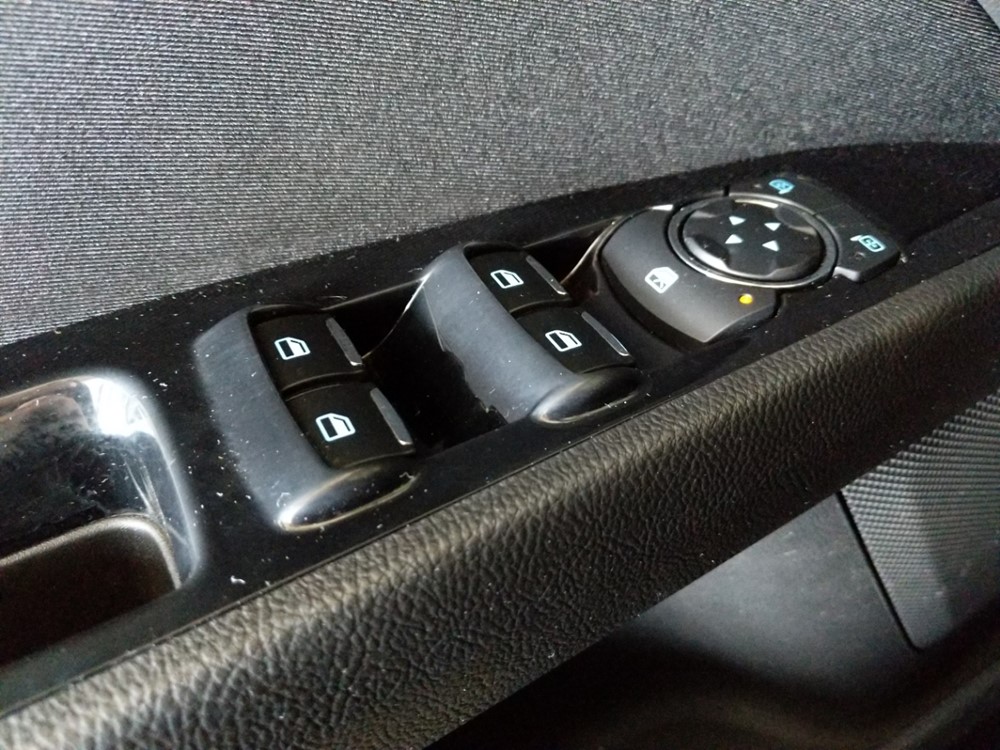 2015 Ford Fusion - Driver Power Windows/Lock Control