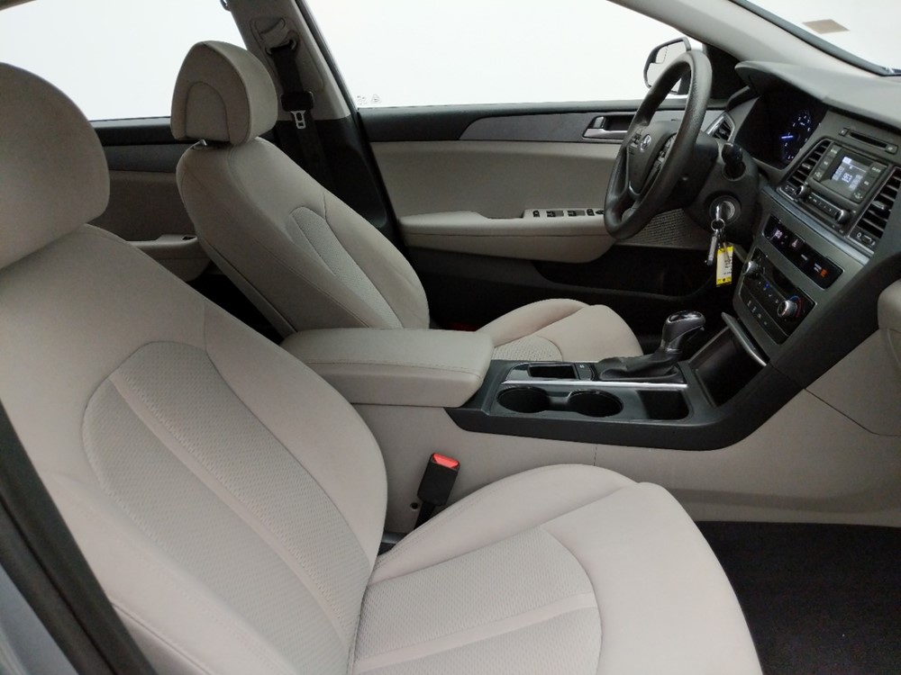 2017 Hyundai Sonata - Passenger Front Seat