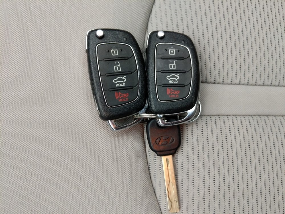 2017 Hyundai Sonata - Keys