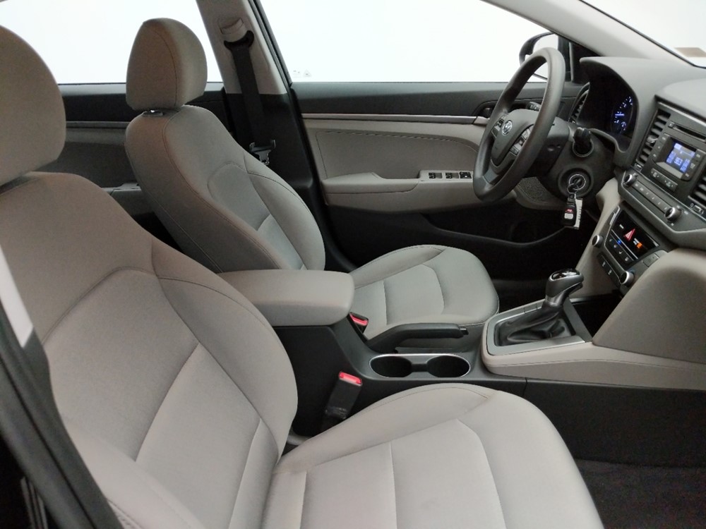 2017 Hyundai Elantra - Passenger Front Seat